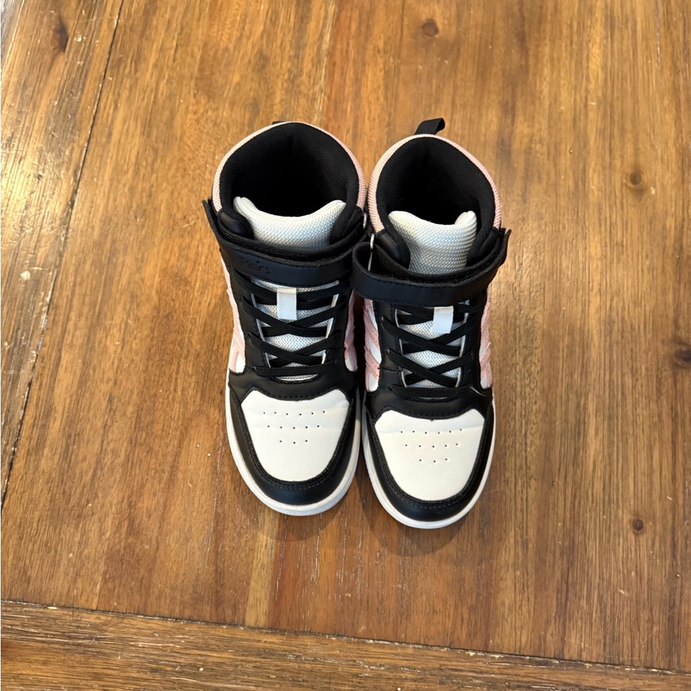 Kids High-Top Sneakers - Black and Pink